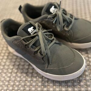 Sorel Gray Green Sneakers for Women